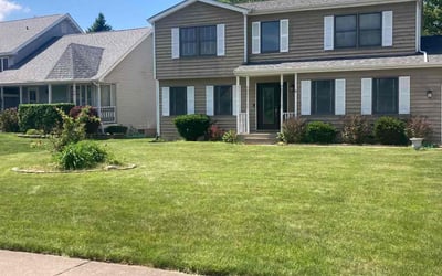 Photo of Kaven K.'s yard after getting lawn care in Schererville, IN
