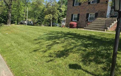 Photo of Pablo M.'s yard after getting lawn care in Upper Marlboro, MD