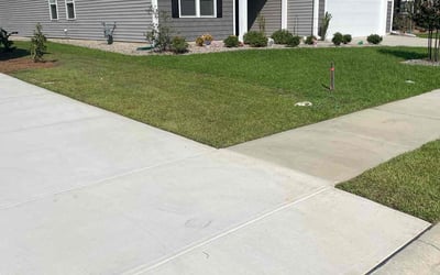 Photo of Electra W.'s yard after getting lawn care in Little River, SC