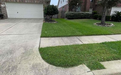 Photo of Waliy S.'s yard after getting lawn care in Hickory, NC