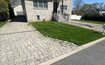 Photo of Laryn G.'s yard after getting lawn care in Lakewood, NJ