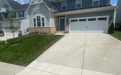 Photo of Sabrina W.'s yard after getting lawn care in Nashville, TN