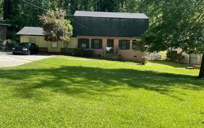 Photo of Lamarcus Q.'s yard after getting lawn care in Kansas City, MO