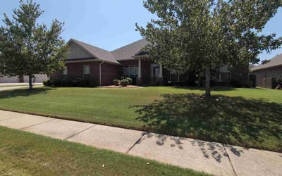 Photo of Lakisha H.'s yard after getting lawn care in Hazel Green, AL