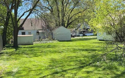 Photo of Nicole C.'s yard after getting lawn care in Syracuse, NY