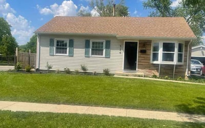 Photo of Nicole A.'s yard after getting lawn care in Buffalo Grove, IL
