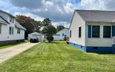 Photo of Tom B.'s yard after getting lawn care in Drexel Hill, PA