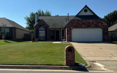 Photo of Thomas B.'s yard after getting lawn care in Tulsa, OK
