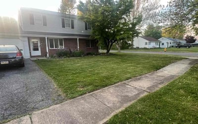 Photo of Huey D.'s yard after getting lawn care in Glen Mills, PA