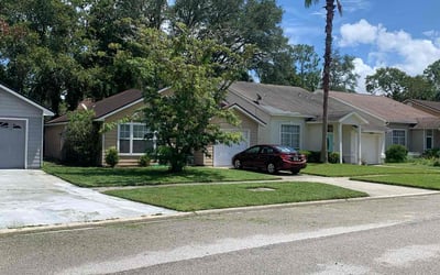 Photo of Diana H.'s yard after getting lawn care in Gretna, LA