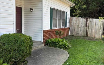 Photo of Melvin W.'s yard after getting lawn care in Elgin, SC