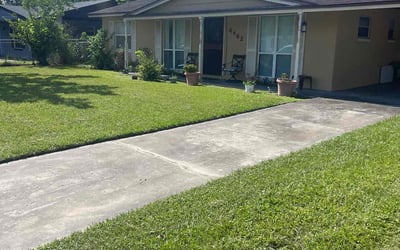 Photo of Luis H.'s yard after getting lawn care in Burleson, TX