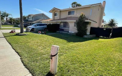 Photo of Nicole H.'s yard after getting lawn care in Rialto, CA