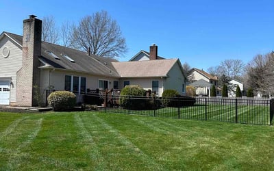 Photo of Lavoshia H.'s yard after getting lawn care in Derwood, MD