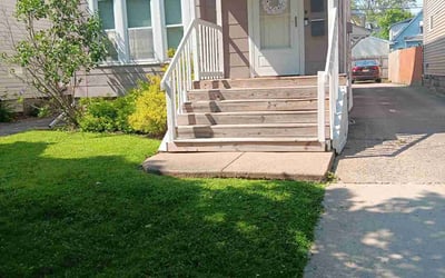 Photo of Lymarie R.'s yard after getting lawn care in Sanford, FL