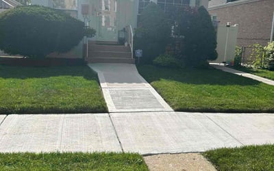 Photo of Christina K.'s yard after getting lawn care in Elmwood Park, IL