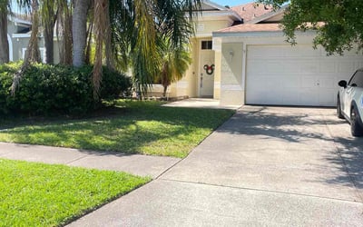 Photo of Jordan M.'s yard after getting lawn care in Kissimmee, FL