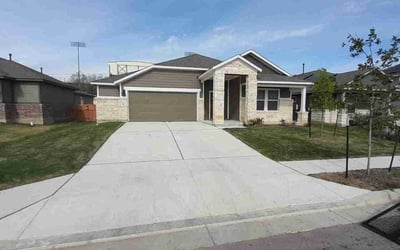 Photo of Paula S.'s yard after getting lawn care in Orem, UT