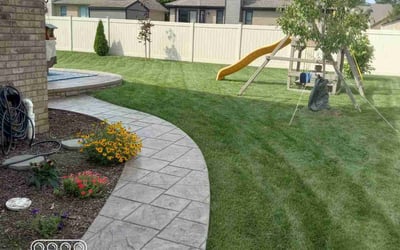 Photo of Leslie C.'s yard after getting lawn care in New Baltimore, MI