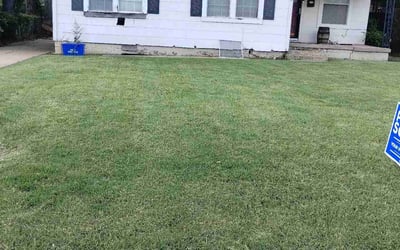 Photo of Danielle S.'s yard after getting lawn care in Stafford, VA