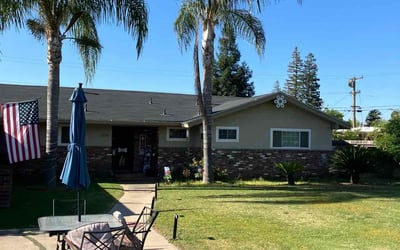 Photo of Lana T.'s yard after getting lawn care in Fresno, CA