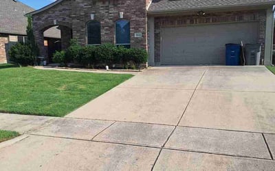 Photo of Michael D.'s yard after getting lawn care in Addison, TX