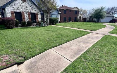 Photo of Bonnie E.'s yard after getting lawn care in Deer Park, NY