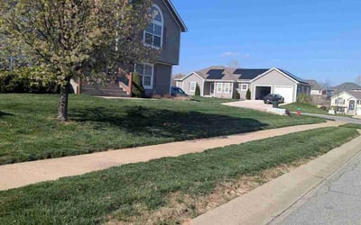 Photo of Sandi P.'s yard after getting lawn care in Leavenworth, KS