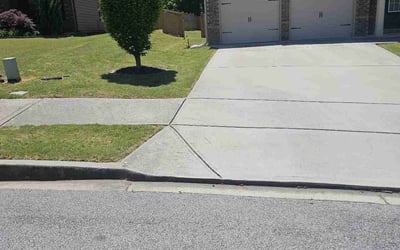 Photo of Terrence D.'s yard after getting lawn care in Mcdonough, GA