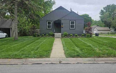 Photo of Amani M.'s yard after getting lawn care in Middleburg, FL