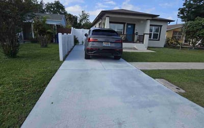 Photo of Adriean H.'s yard after getting lawn care in Atlanta, GA