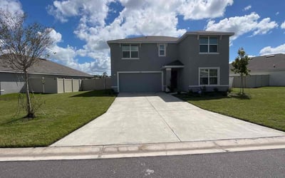 Photo of Gerald S.'s yard after getting lawn care in Plant City, FL