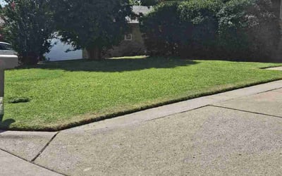 Photo of Nelson S.'s yard after getting lawn care in Yukon, OK
