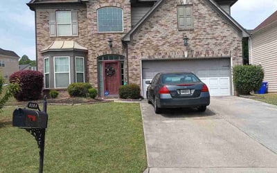 Photo of Bobby W.'s yard after getting lawn care in Union City, GA