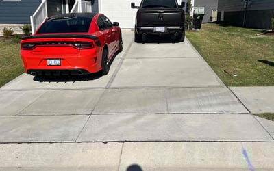 Photo of Helen G.'s yard after getting lawn care in Chicago Heights, IL