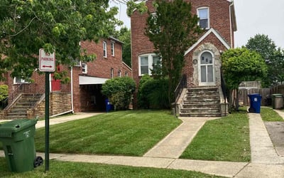 Photo of Sandie S.'s yard after getting lawn care in Seguin, TX