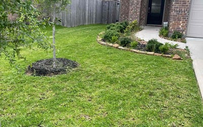 Photo of Melinda P.'s yard after getting lawn care in Copperas Cove, TX
