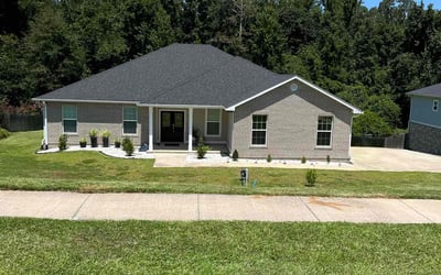 Photo of bonnie b.'s yard after getting lawn care in Monticello, FL