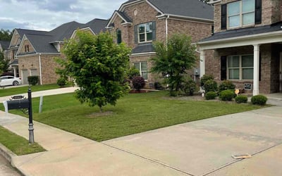 Photo of Richard M.'s yard after getting lawn care in Glen Burnie, MD