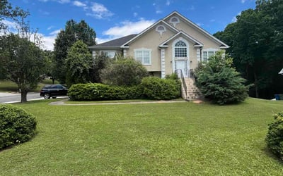 Photo of Skylar R.'s yard after getting lawn care in Forest Park, GA