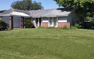 Photo of Don B.'s yard after getting lawn care in Longwood, FL