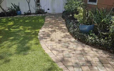 Photo of Meghan J.'s yard after getting lawn care in St. Petersburg, FL
