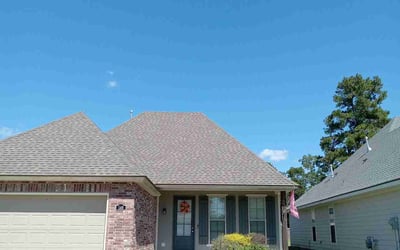 Photo of Laurin C.'s yard after getting lawn care in Crowley, LA