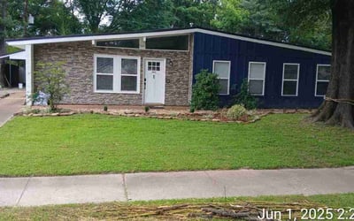 Photo of Evan P.'s yard after getting lawn care in Savage, MN