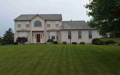 Photo of Cody B.'s yard after getting lawn care in Lafayette, LA