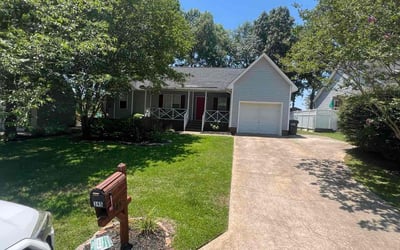 Photo of Amanda R.'s yard after getting lawn care in Chapin, SC
