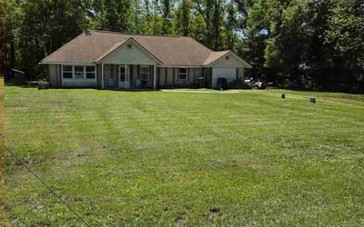 Photo of Jack R.'s yard after getting lawn care in Moss Point, MS