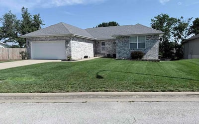 Photo of Stephen I.'s yard after getting lawn care in Beltsville, MD