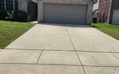 Photo of Kathleen W.'s yard after getting lawn care in Pittsburgh, PA