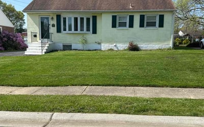 Photo of Skyler V.'s yard after getting lawn care in Claymont, DE